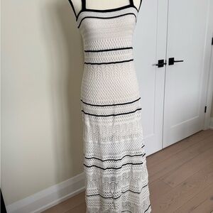 Abercrombie & Fitch White and Black Crochet Dress